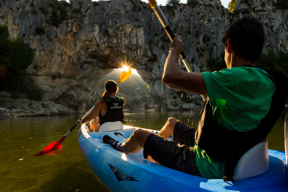 Photo descente en canoë vallon pont d'arc ardeche